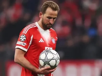 Harry Kane lập cú đúp nhưng ‘đau tim’ vì đá hỏng penalty, Bayern vẫn thắng dễ dàng