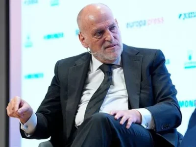 Gây sốc: Chủ tịch La Liga lên tiếng bênh vực Barca, nói thẳng ‘không hề mua trọng tài’