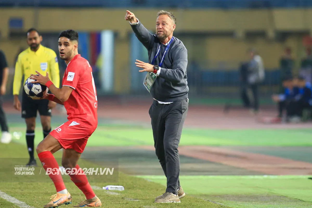 CLB CAHN và bài toán phong độ sau quãng nghỉ dài ngày 2