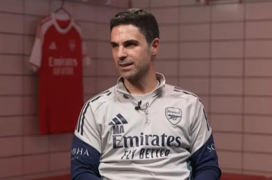 Mikel Arteta khen ngoi Pep Guardiola.
